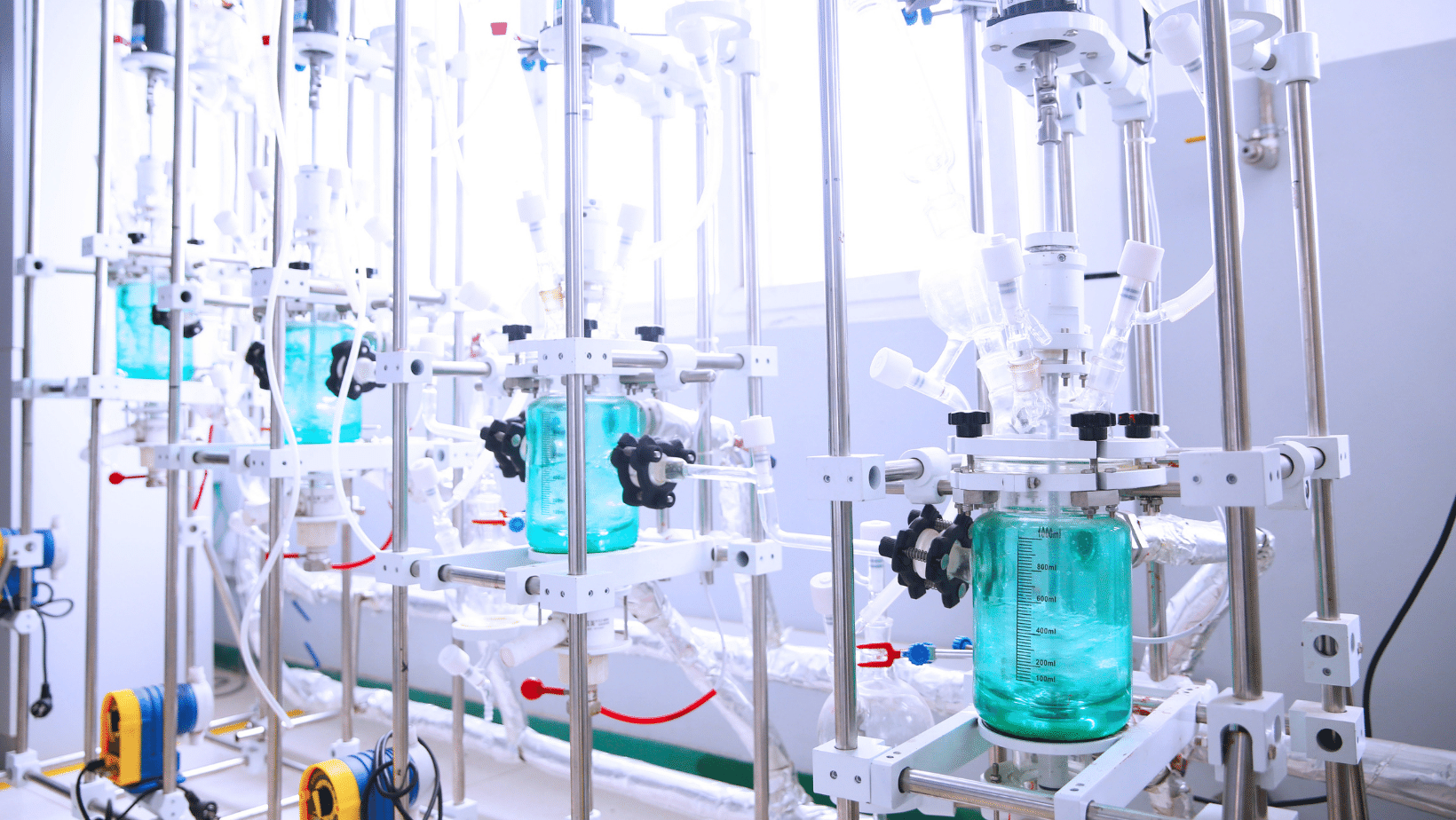 Flow chemistry R&D reactors at Apeloa CDMO providing feasibility testing, process development & optimization (PD&O), scale-up, commercial equipment screening and sample preparation. Apeloa CDMO covers the full development and manufacturing lifecycle of APIs.